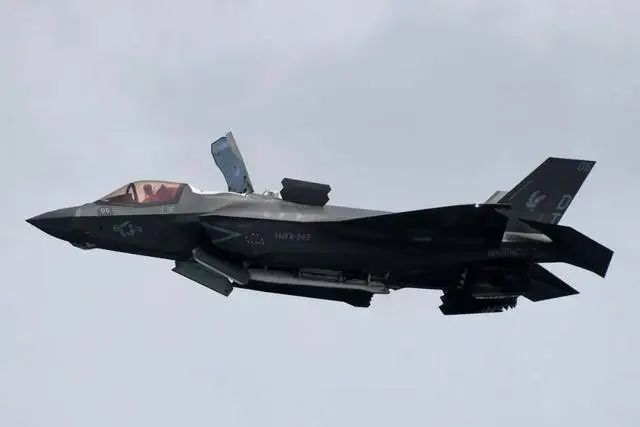 图片:F-35战斗机(法新社).jpg 图片:F-35战斗机(法新社).jpg